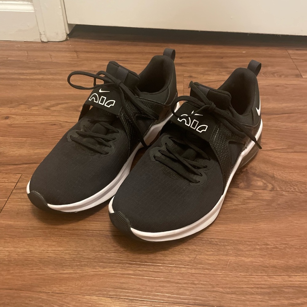 Nike Max Bella TR 5 Training Shoes